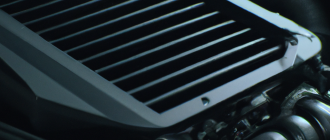 How does a car's air conditioning system work?